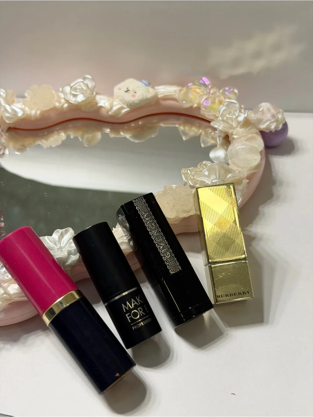 Like New Burberry, Givenchy, Estee Lauder,Make Up For Ever, mini lipsticks